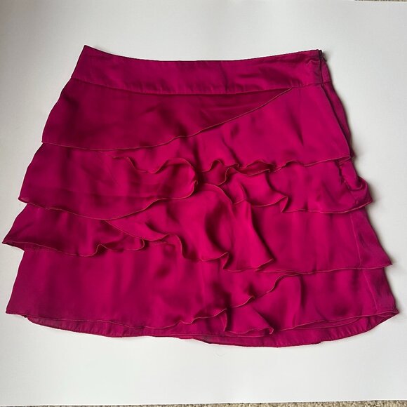 2b Bebe Hot Pink Ruffle Mini Skirt – Size Small - Picture 1 of 6